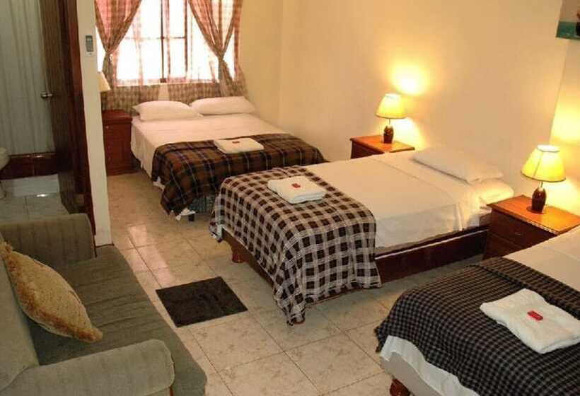 هتل Galapagos Dreams