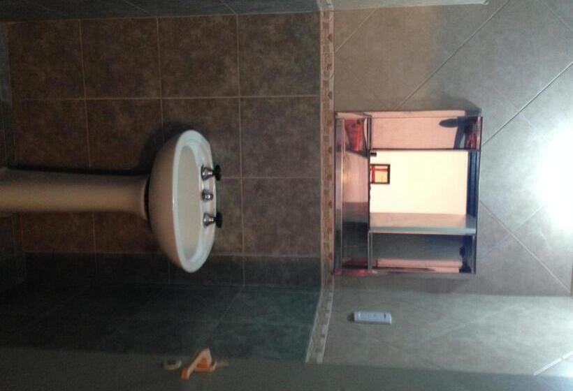 فندق Mediterraneo