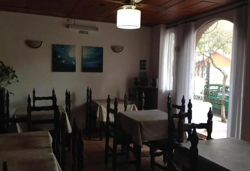 Hotelli Mediterraneo