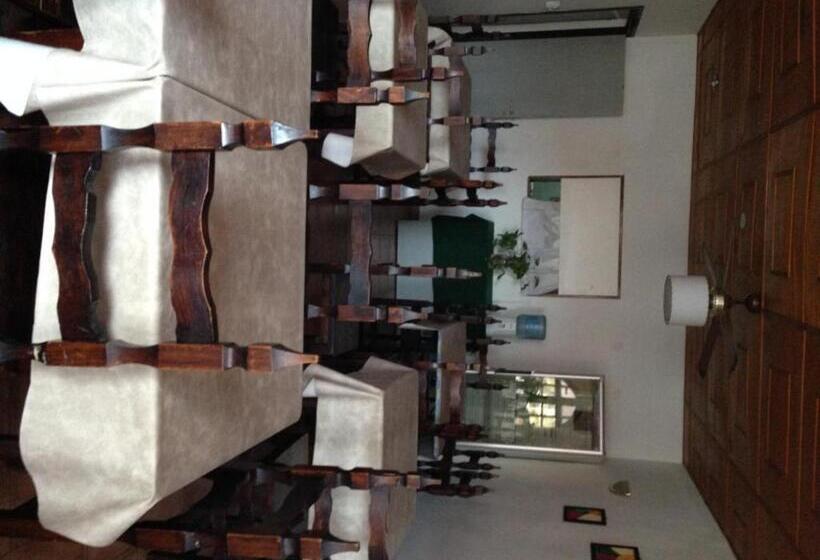 فندق Mediterraneo