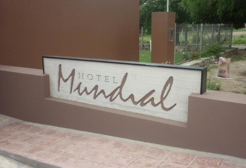 בית מלון כפרי Mundial