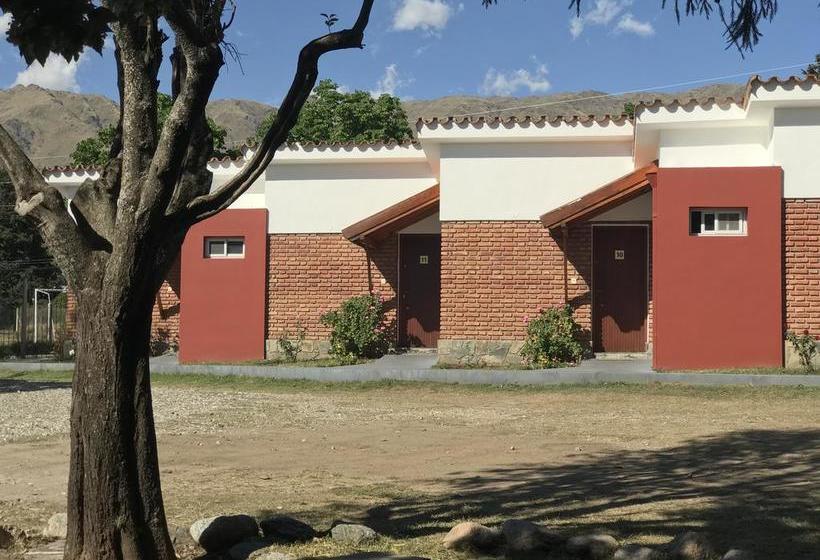 בית מלון כפרי Mundial