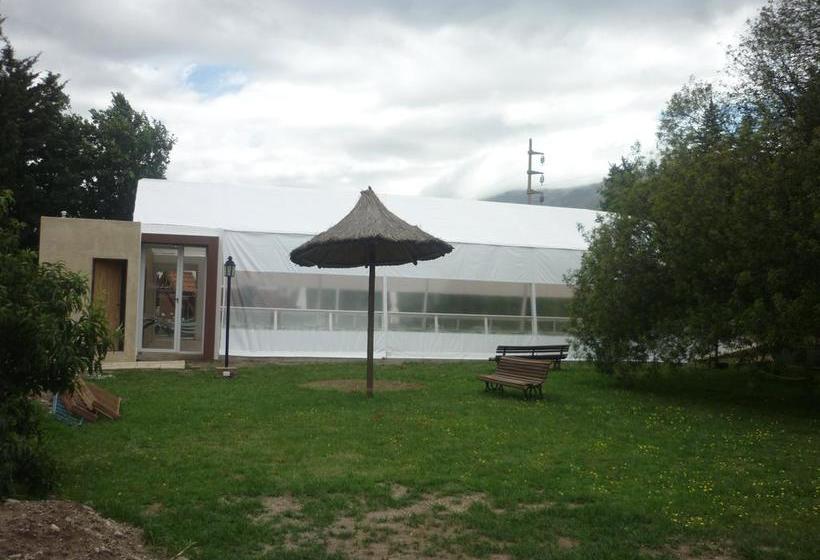 בית מלון כפרי Mundial