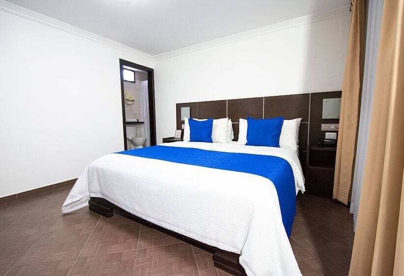 Hotel Plaza Victoria