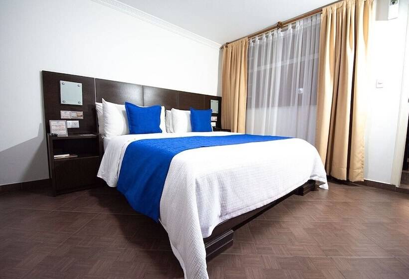 Hotel Plaza Victoria