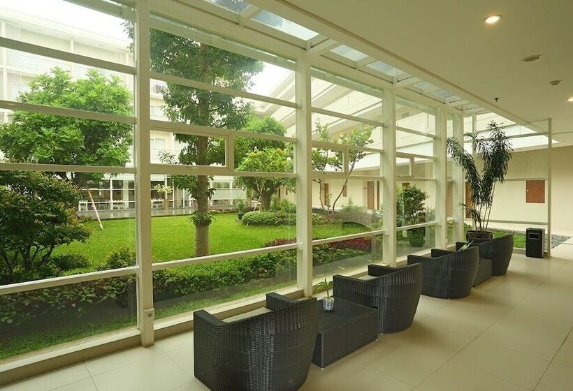 Hotel Treepark Karawang