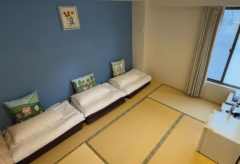 בית מלון כפרי Victoria