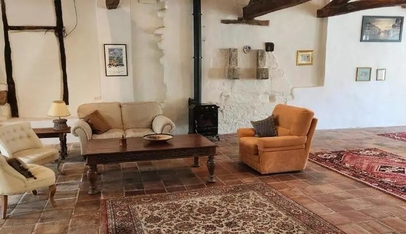 Aamiaismajoitus (B&B) La Pelisserie, Chambre D Hotes