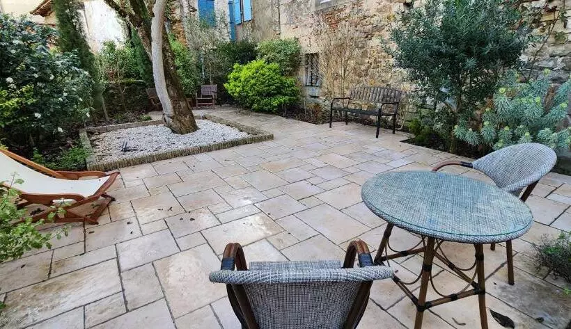 Aamiaismajoitus (B&B) La Pelisserie, Chambre D Hotes