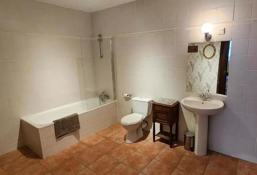 Aamiaismajoitus (B&B) La Pelisserie, Chambre D Hotes