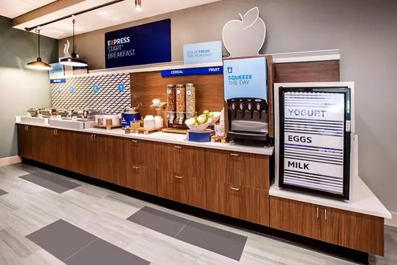 ホテル Holiday Inn Express & Suites Chicago Schaumburg, An Ihg