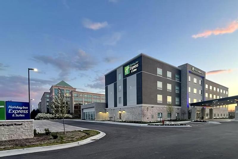 ホテル Holiday Inn Express & Suites Chicago Schaumburg, An Ihg