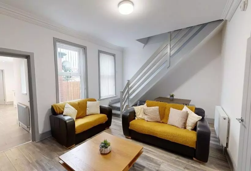 Residenssi Stunning City Centre 2024 Refurb