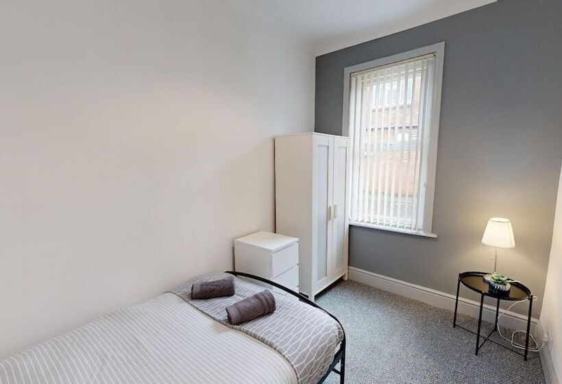 اقامتگاه Stunning City Centre 2024 Refurb