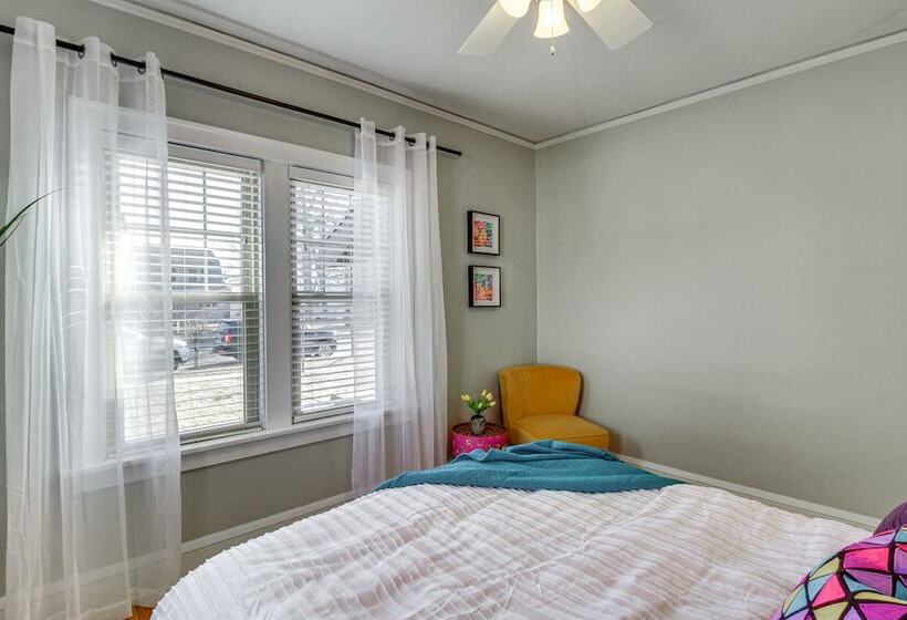 Spacious Detroit Lakes Home: Walk To Downtown!