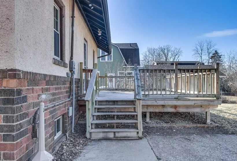 Spacious Detroit Lakes Home: Walk To Downtown!