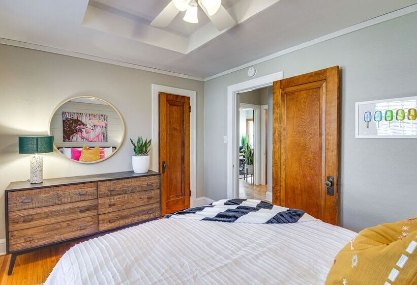 Spacious Detroit Lakes Home: Walk To Downtown!