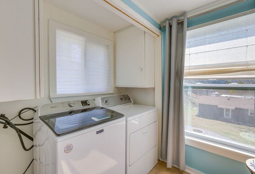 Waterfront Shelby Home W/ Fireplace & Scenic Decks