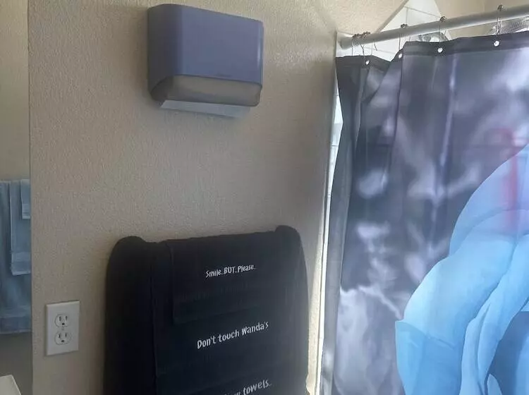 B&b At The Paseo S By Wanda