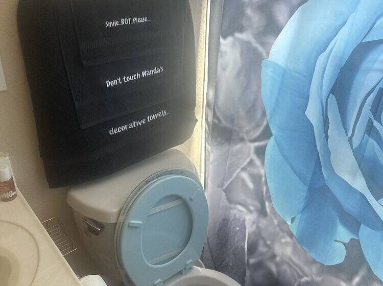 B&b At The Paseo S By Wanda