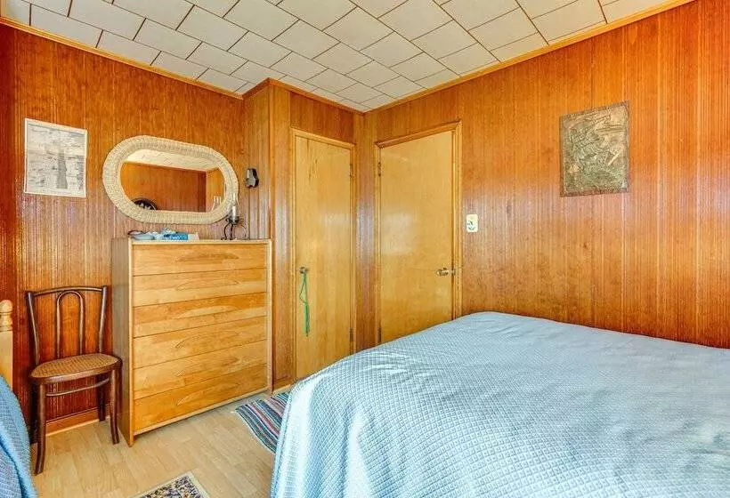 Beachfront Lavallette Home   2 Mi To Casino Pier!