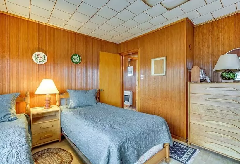 Beachfront Lavallette Home   2 Mi To Casino Pier!