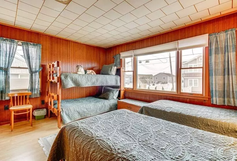 Beachfront Lavallette Home   2 Mi To Casino Pier!