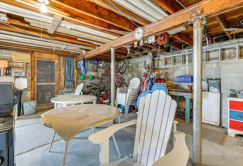 Beachfront Lavallette Home   2 Mi To Casino Pier!