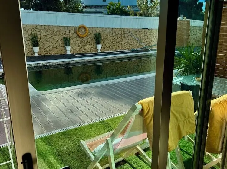 تختخواب و صبحانه Aparts & Suites Summer Cascade Alvor