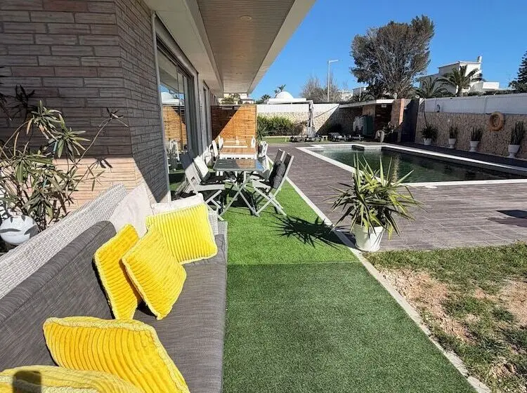 تختخواب و صبحانه Aparts & Suites Summer Cascade Alvor