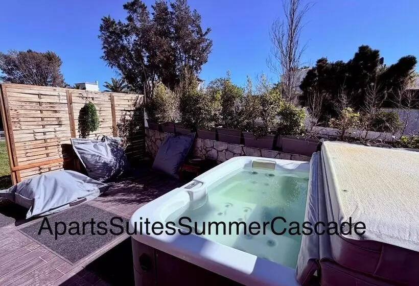 ベッドアンドブレックファースト Aparts & Suites Summer Cascade Alvor