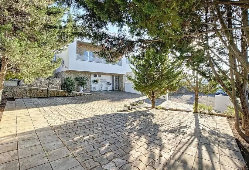 Aamiaismajoitus (B&B) Aparts & Suites Summer Cascade Alvor