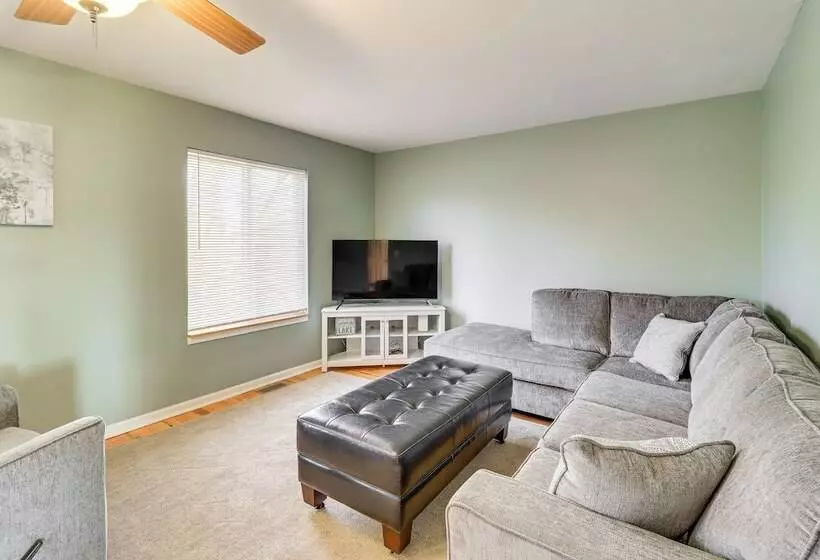 Brooklyn Cottage W/ Dock   Steps To Wamplers Lake!