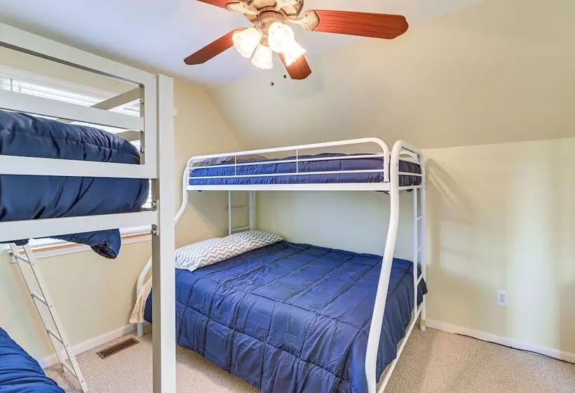 Brooklyn Cottage W/ Dock   Steps To Wamplers Lake!