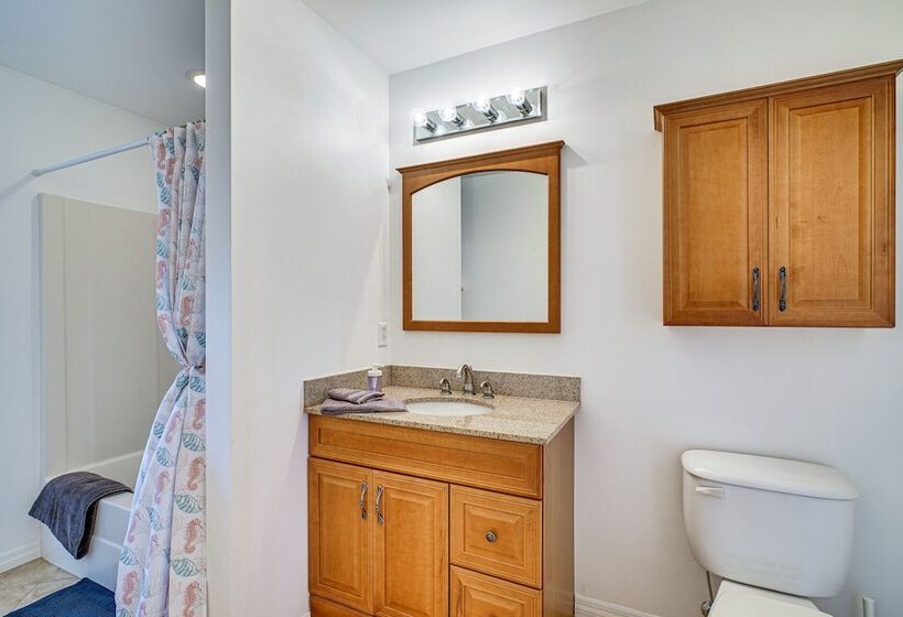 Canal Front Cape Coral Home W/ Fire Pit, By Beach!