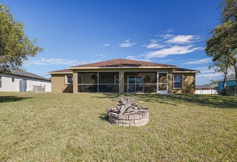 Canal Front Cape Coral Home W/ Fire Pit, By Beach!