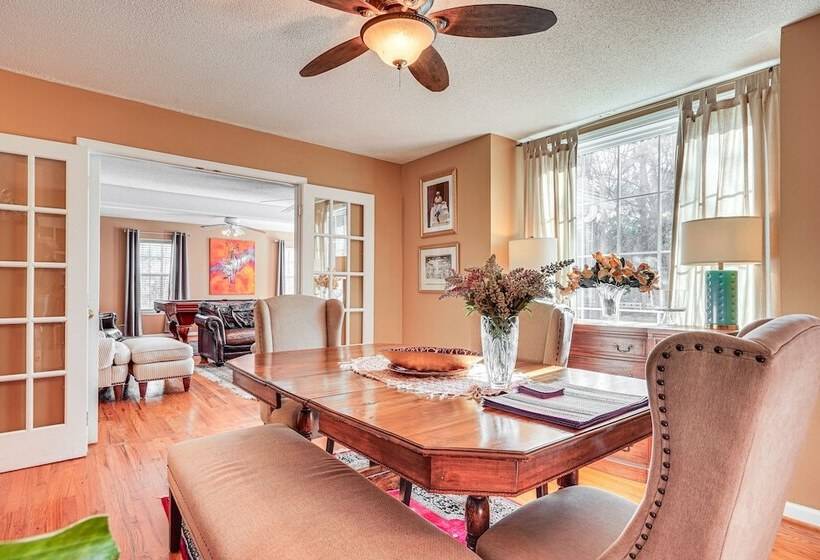 Charleston Home: Game Room, Large Deck & 2 Grills!