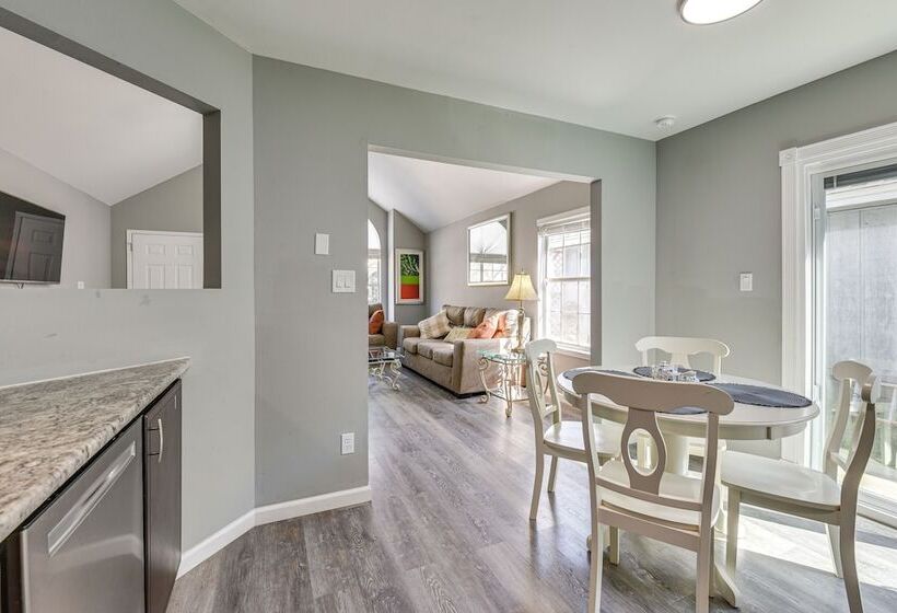 Charming Fort Walton Beach Home: 6 Mi To Ocean!