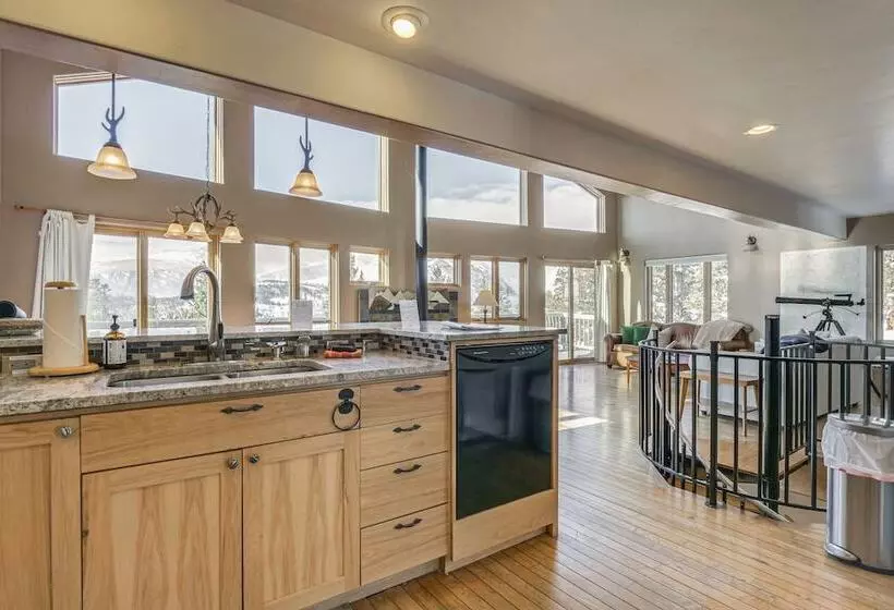 Fairplay Cabin W/ Mountain Views On 9 Acres!