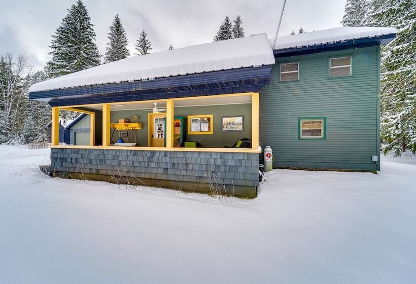 Farmhouse Cottage W/ Hot Tub, Near Titus Mountain!