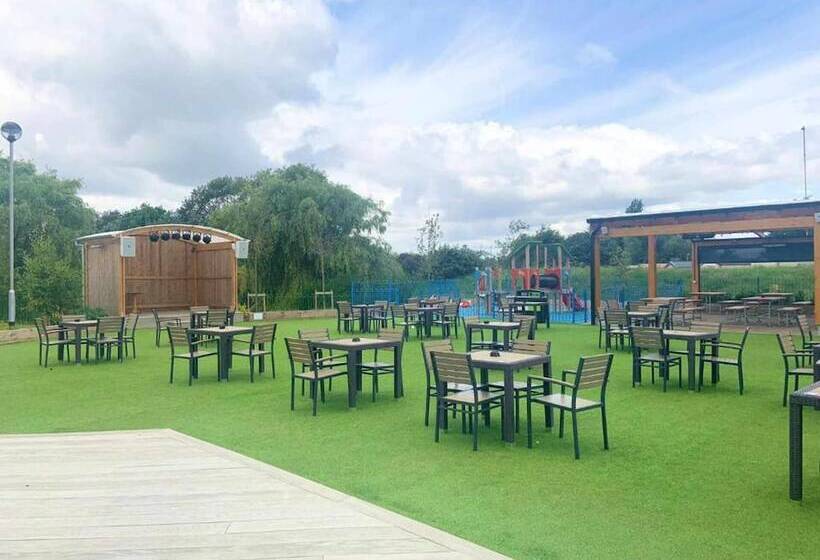 호텔 Meadows 50   Southview Holiday Park Skegness