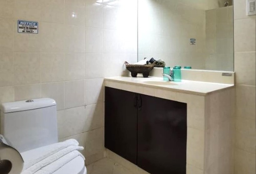 Hotel Cabana Republic