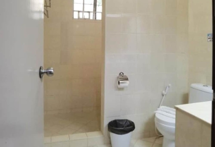 Hotel Cabana Republic