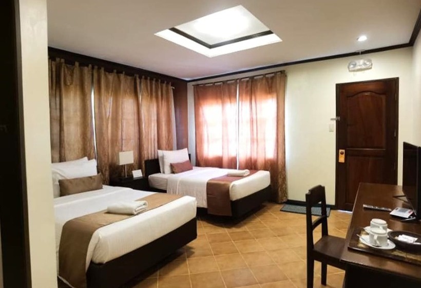 Hotel Cabana Republic