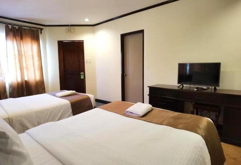 Hotel Cabana Republic