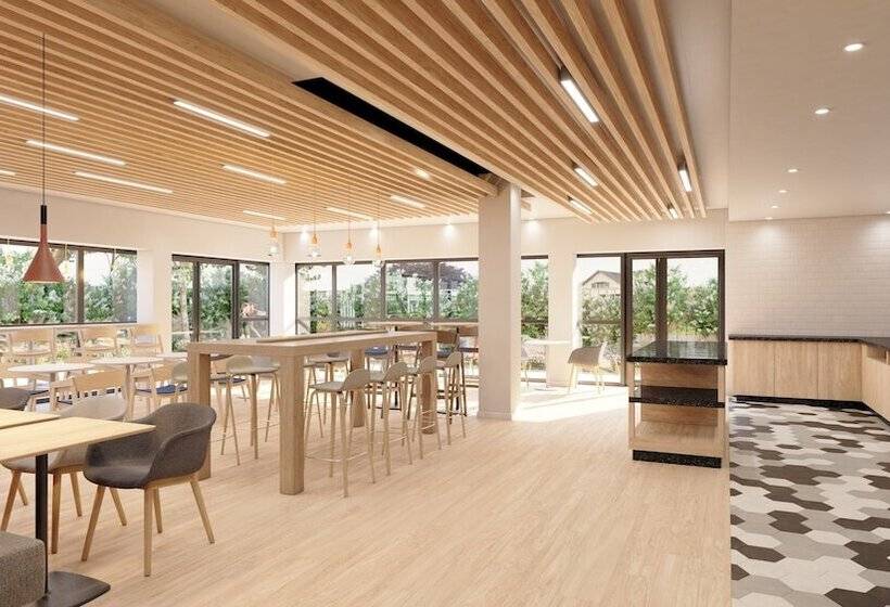 בית מלון כפרי Holiday Inn Express Caen Epron, An Ihg