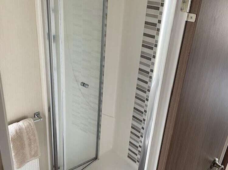 فندق Premium 2 Bed Caravan Sleeps 6 With Huge Decking