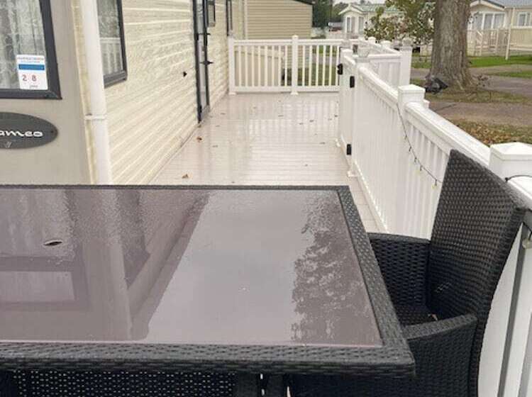 فندق Premium 2 Bed Caravan Sleeps 6 With Huge Decking
