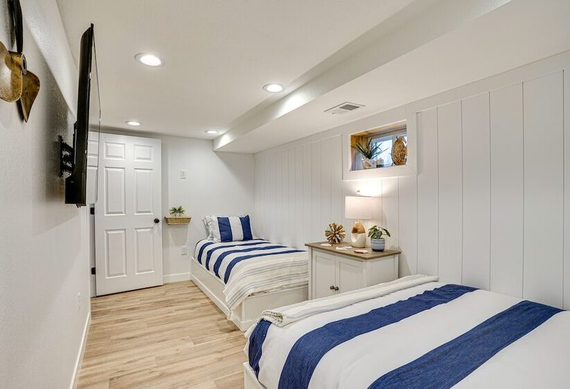 Montpelier Lake House W/ Deck, Dock & Fireplace!