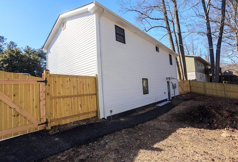 膳宿费 Spacious La Plata Escape